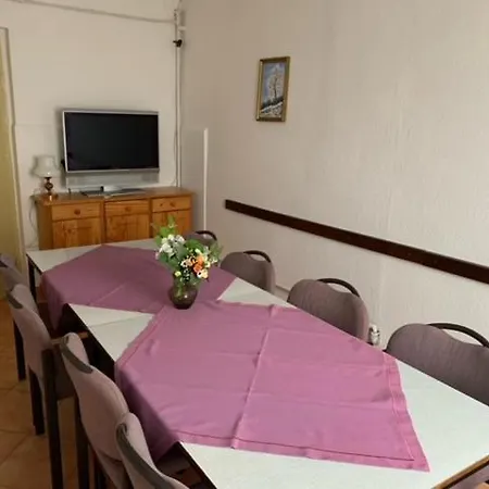 Campsite Einzelzimmer Mit Gemeinschaftsbad